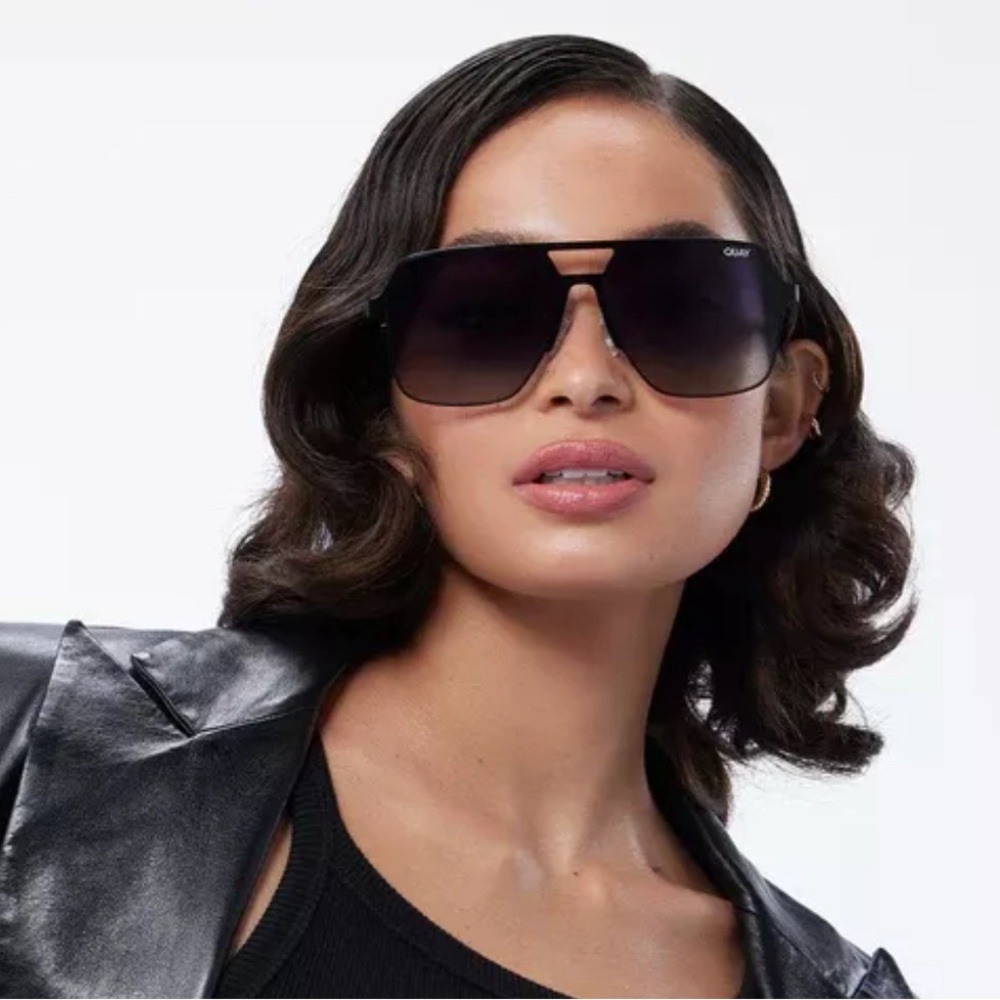 BACKSTAGE PASS Quay Australia sunglasses